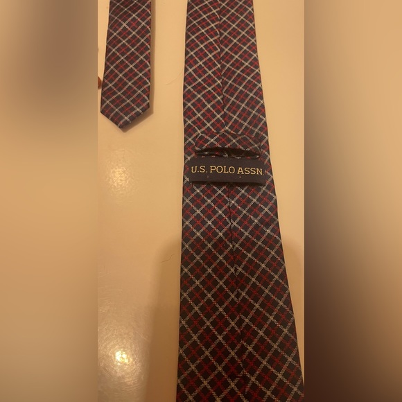 US POLO ASSN Handmade Men's Tie Red White Blue Plaid Polyester Necktie NEW - Picture 6 of 9